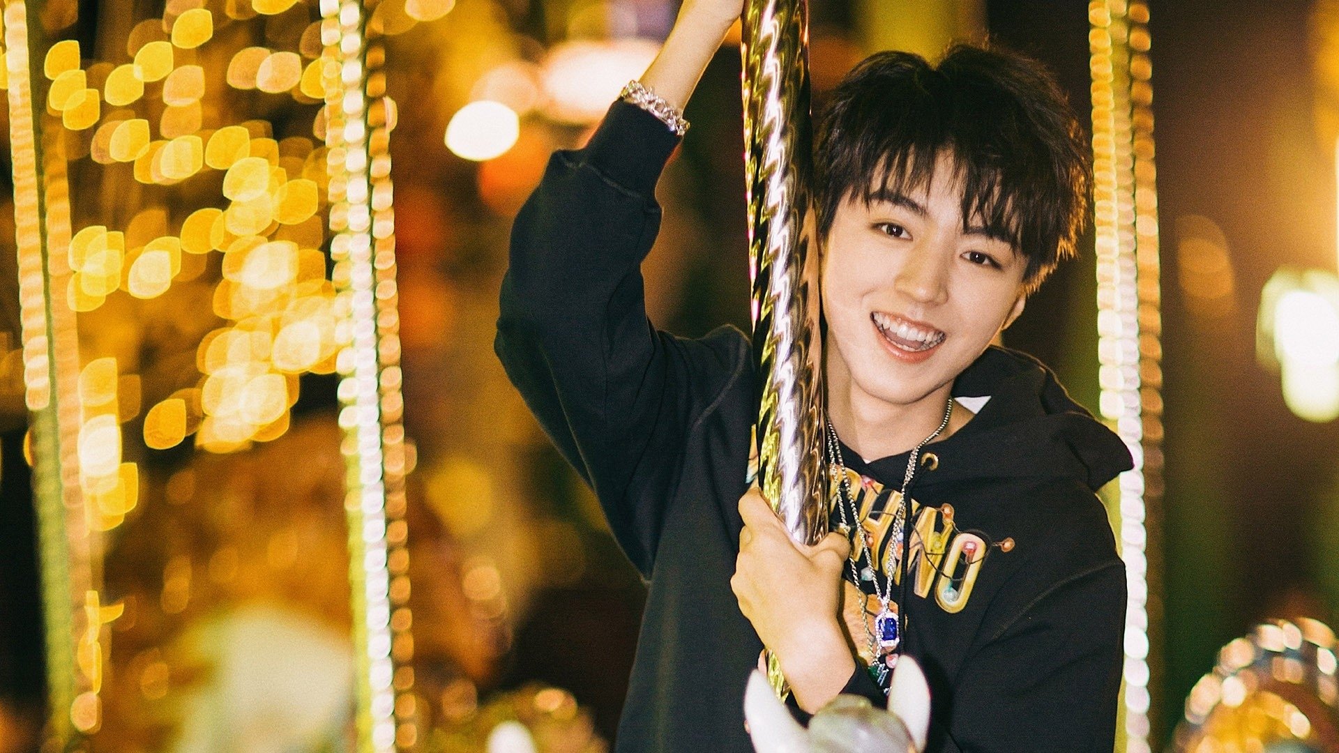 开云体育官网-巴萨力克冰岛队，劳塔罗展现无解实力，对手防线彻底崩溃