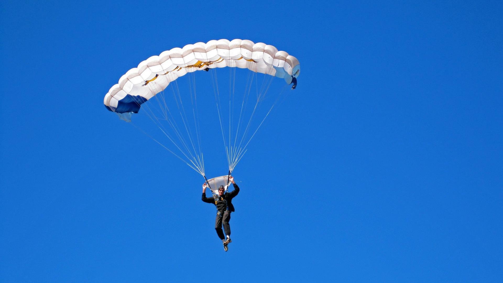 宿敌的脊梁被他砸碎！无名英雄化身破局之刃，北京关键战掀翻十一冠王